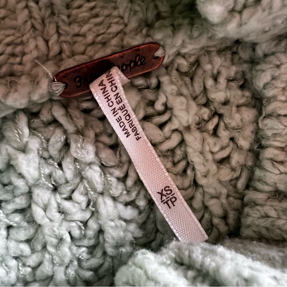 Free people cropped green sweater size xsmall - Picture 2 of 4